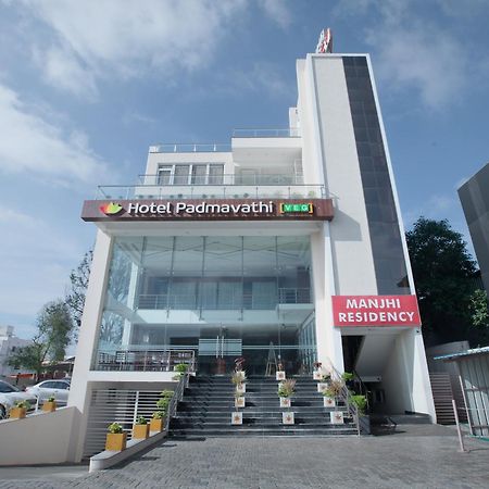 Manjhi Residency Hotel Tiruchirappalli Екстериор снимка