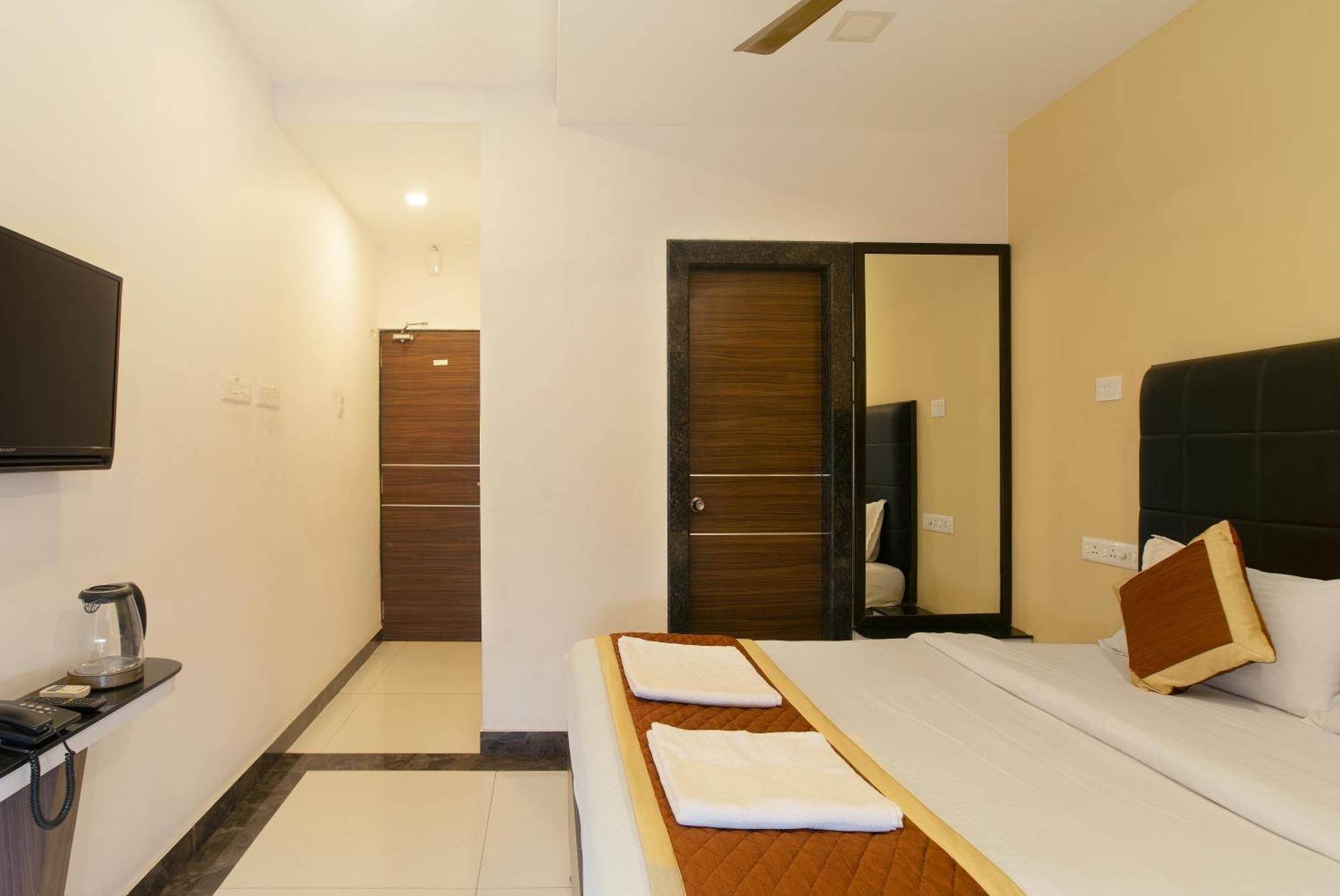 Manjhi Residency Hotel Tiruchirappalli Екстериор снимка