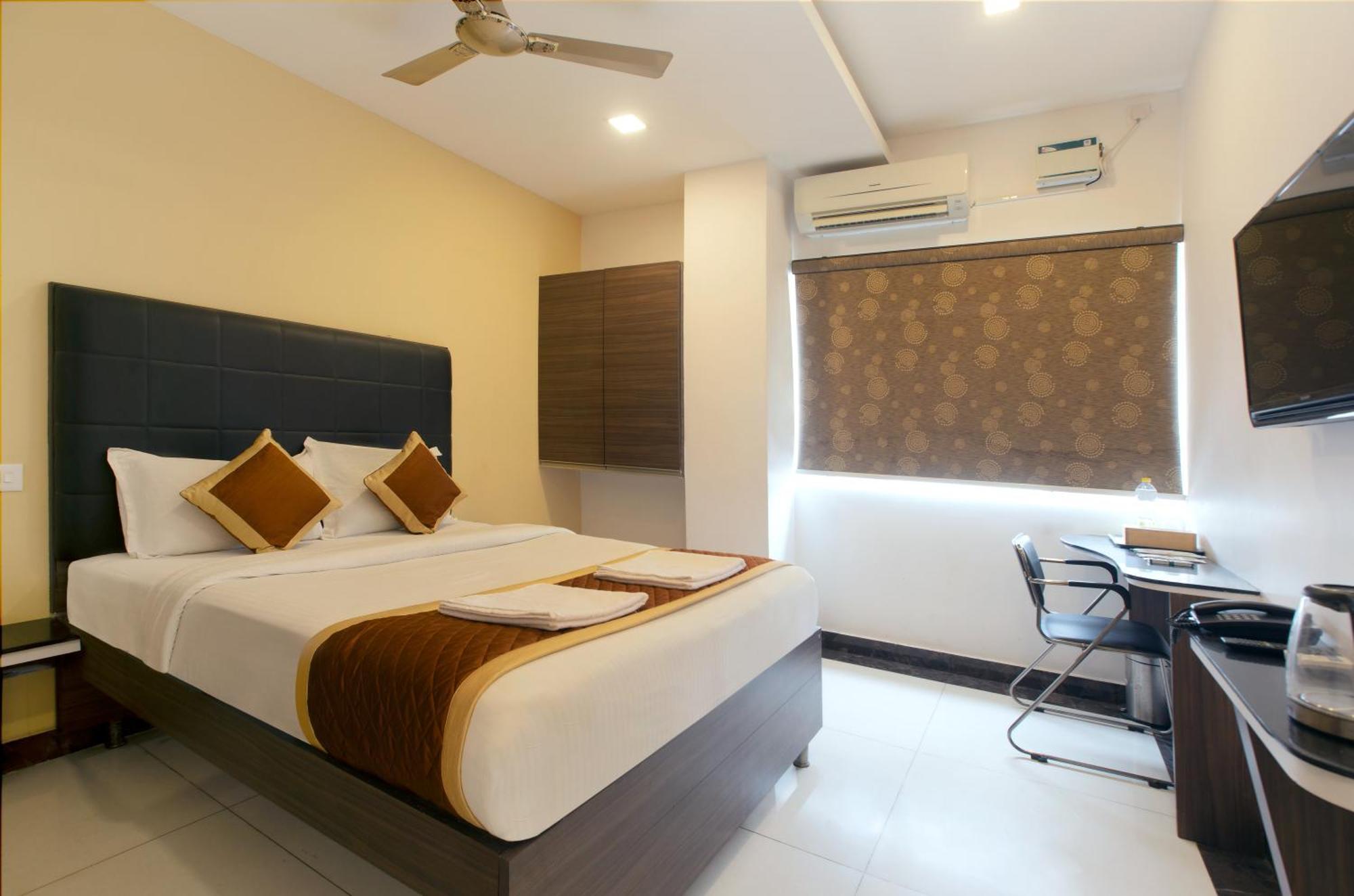 Manjhi Residency Hotel Tiruchirappalli Екстериор снимка