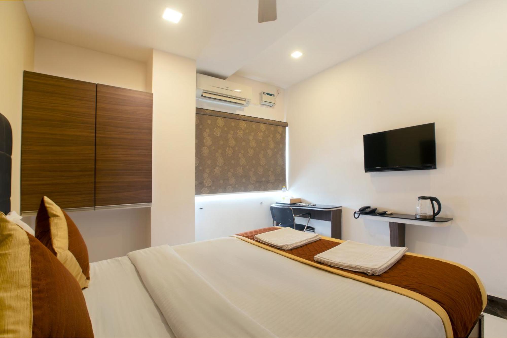 Manjhi Residency Hotel Tiruchirappalli Екстериор снимка